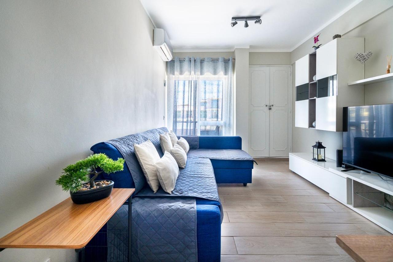 Beachfront Apartment In Armacao Armação de Pêra Eksteriør bilde